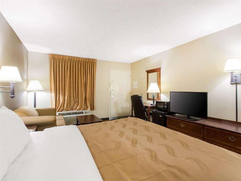 Quality Mayberry 2* Mount Airy